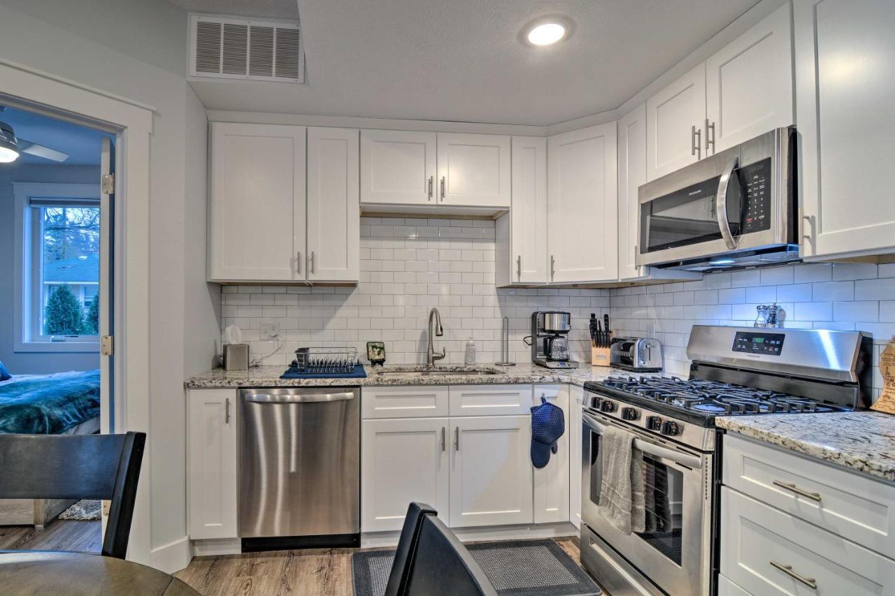 Modern Traverse City Condo About 1 Mi To Bay! Extérieur photo